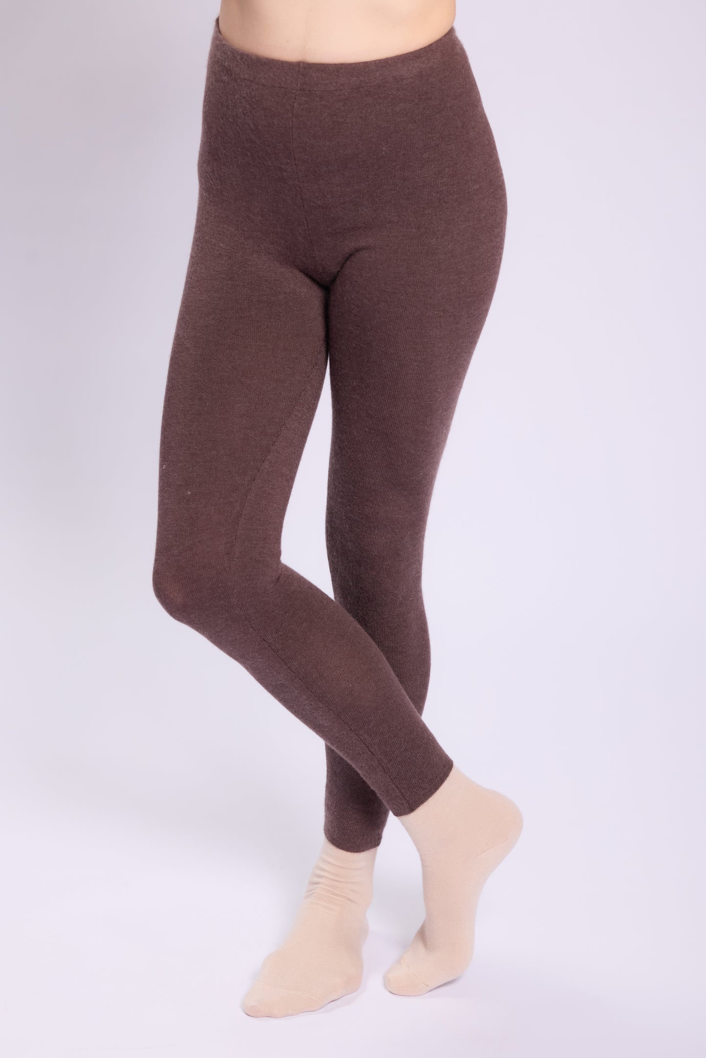 These leggings made of a high-quality cashmere and silk blend, offering a stretchy yet snug fit that provides warmth without being bulky.