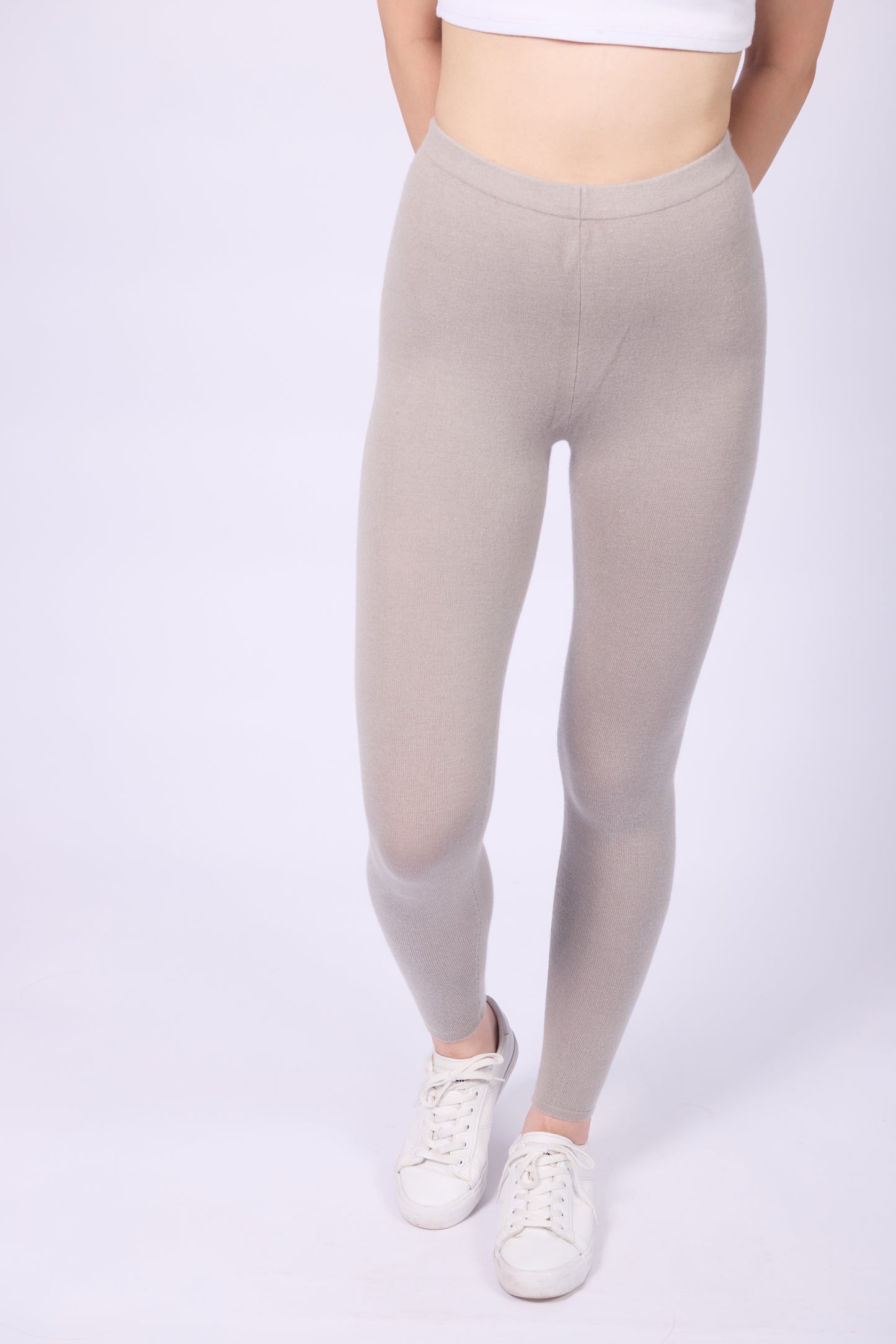 These leggings made of a high-quality cashmere and silk blend, offering a stretchy yet snug fit that provides warmth without being bulky.
